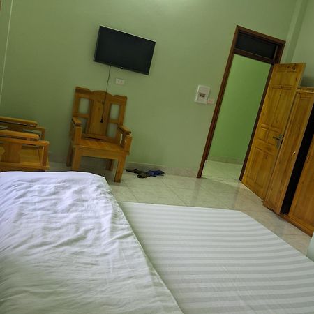 Nha Nghi Ngoc Lam Hotel Quan Ba Room photo