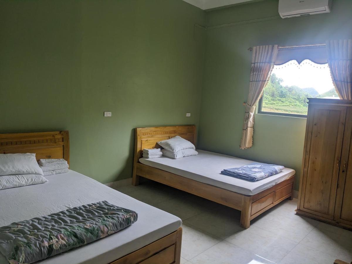 Nha Nghi Ngoc Lam Hotel Quan Ba Room photo